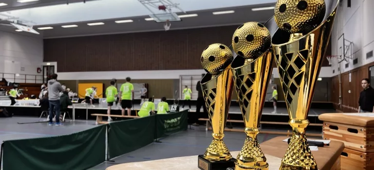 Spielberichte zu den Landesmeisterschaften im Floorball